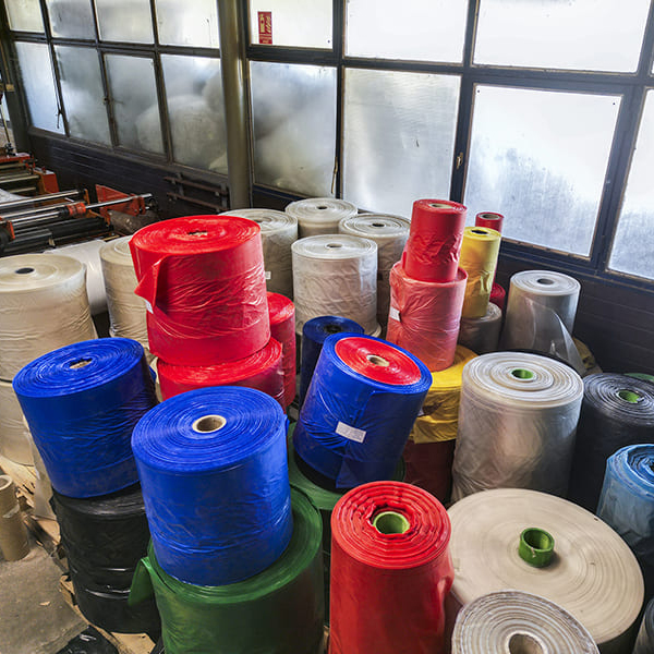 Proizvodnju gotovih proizvoda, uključujući vreće za smeće, industrijske vreće i folije